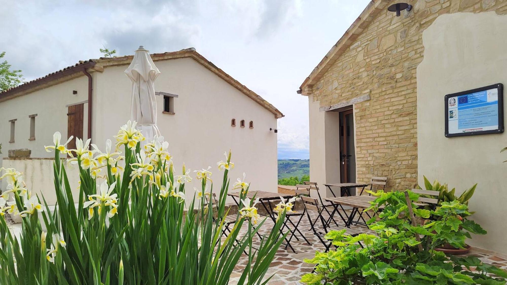 Borgo Calbianco - Private House With Pool & Airco Βίλα Cerreto Castello Εξωτερικό φωτογραφία